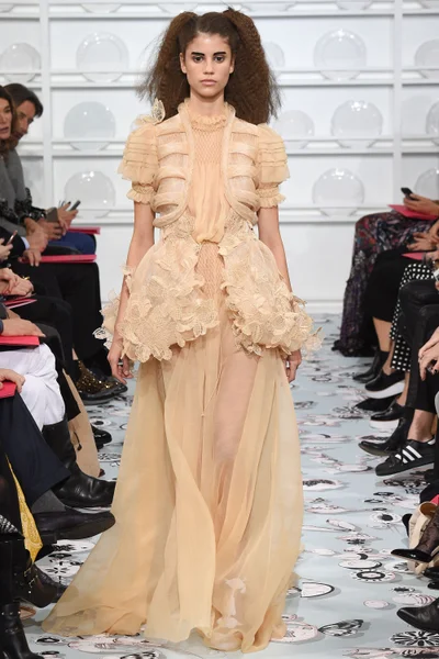 Look 26